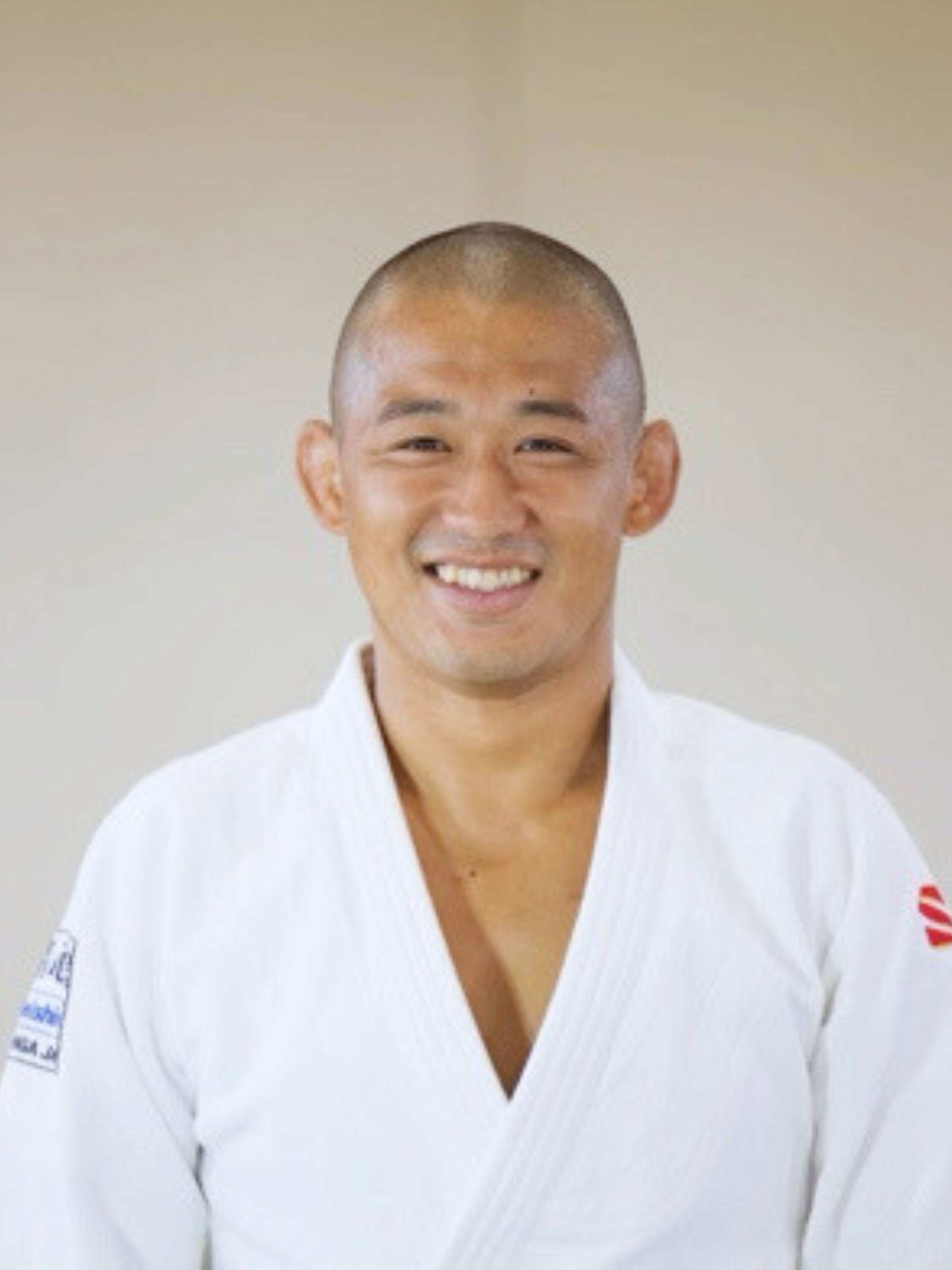 平尾 譲一